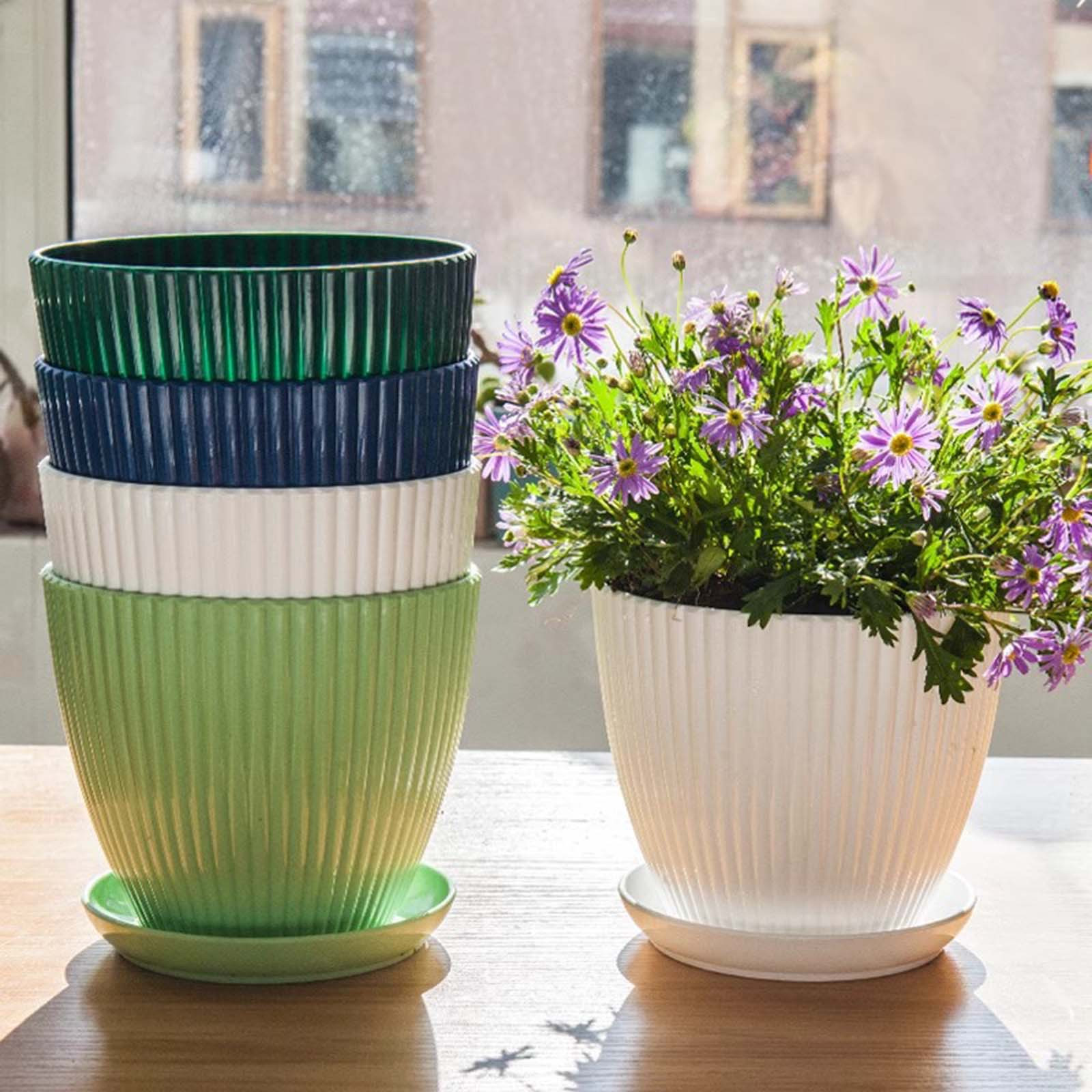 وعاء نباتات بلاستيكي سميك بخطو - مراجعة Vertical Wall Planter وسعره