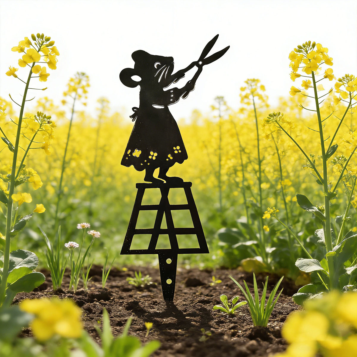 عمود حديقة معدني بتصميم خطوط س - مراجعة Gardening Tools Wholesale وسعره
